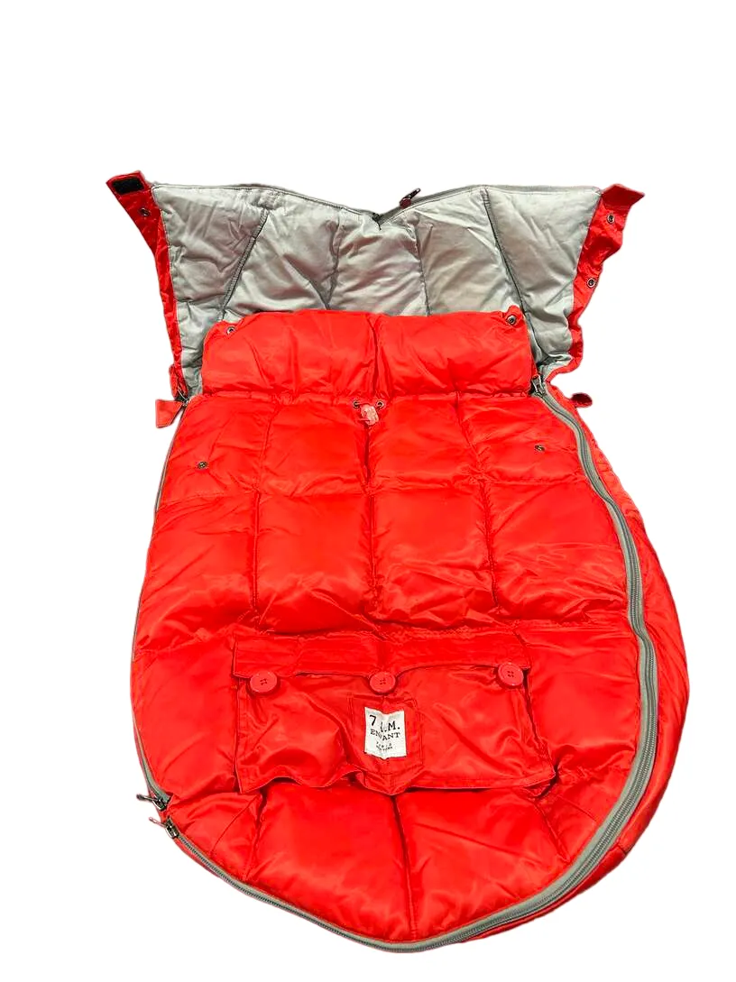 7 A.M. Enfant Le Sac Igloo, Red, Medium (6-18 months)