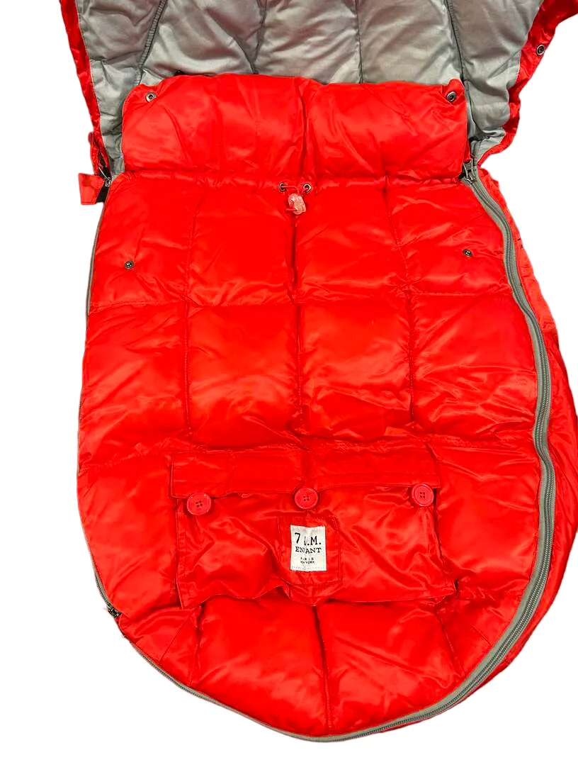7 A.M. Enfant Le Sac Igloo, Red, Medium (6-18 months)