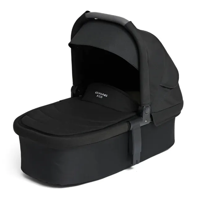 Carry Cot 2