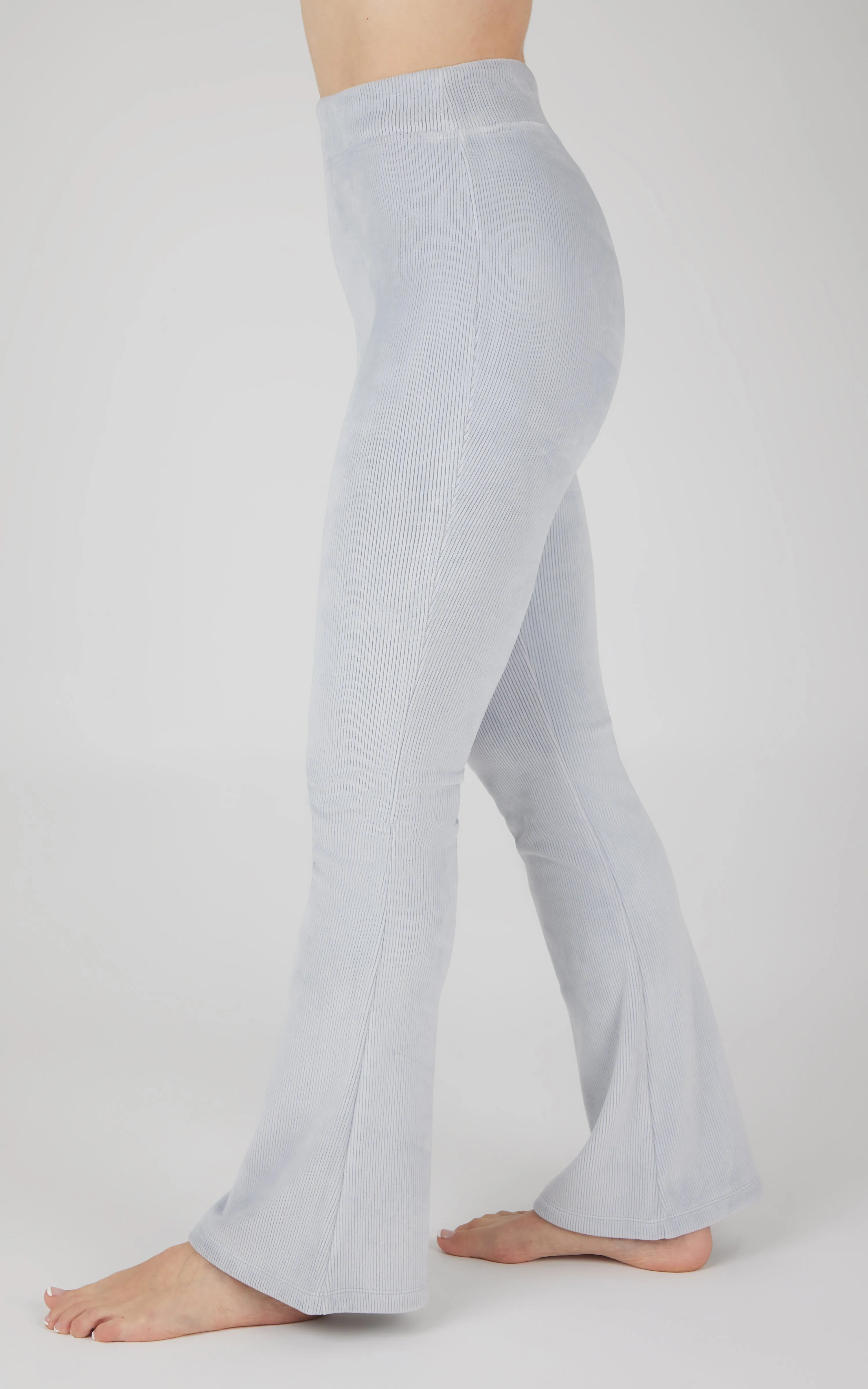 Dreamy Velour Ribbed Flared Pant