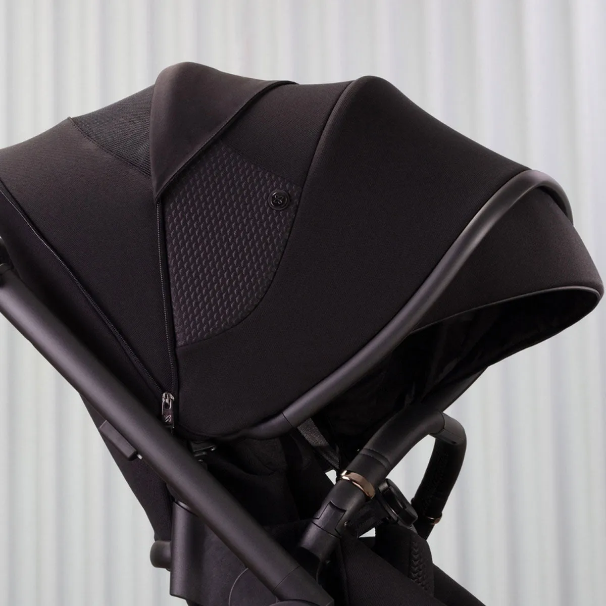 Silver Cross Dune Stroller   Compact Bassinet