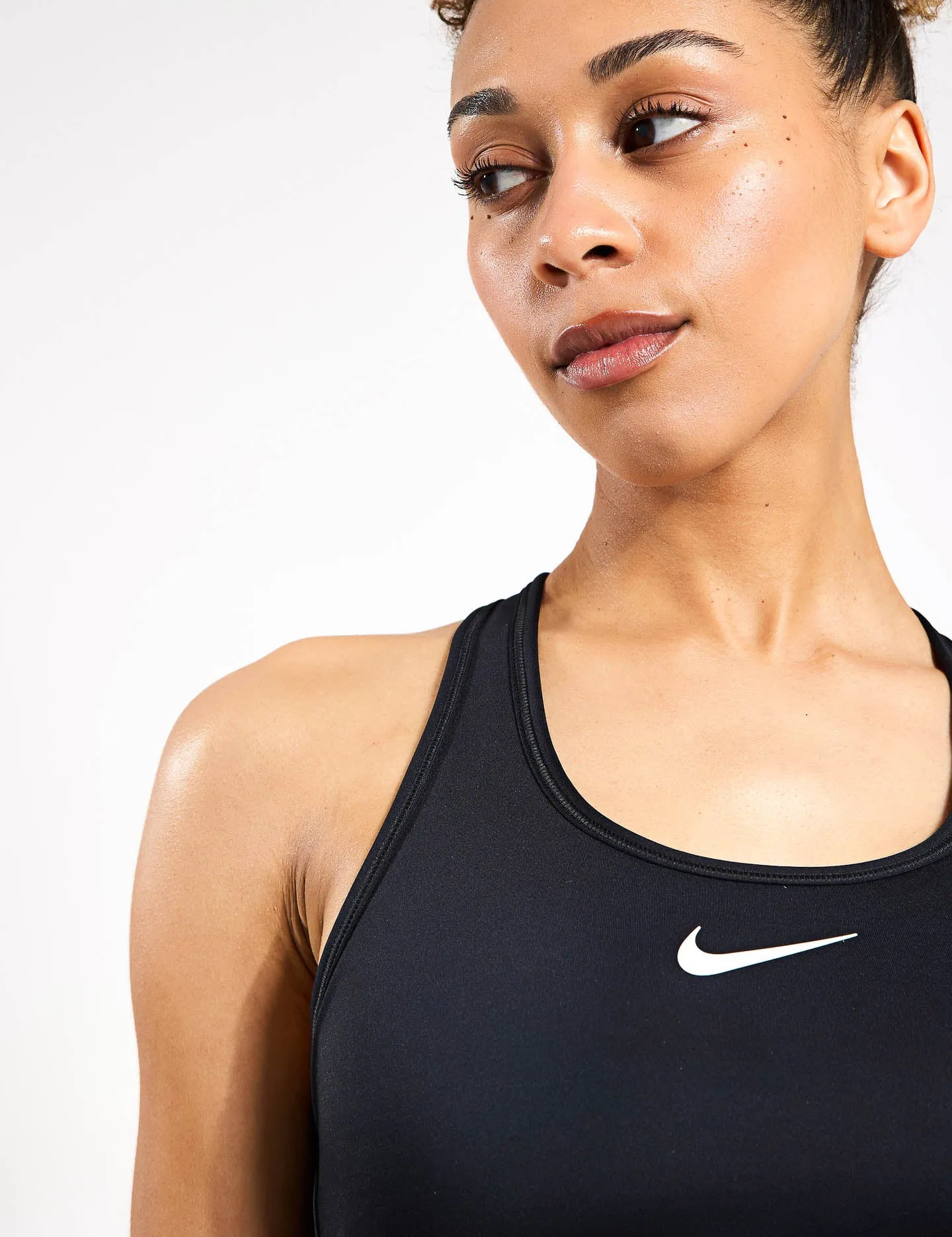 Swoosh Medium Support Bra - Black/White