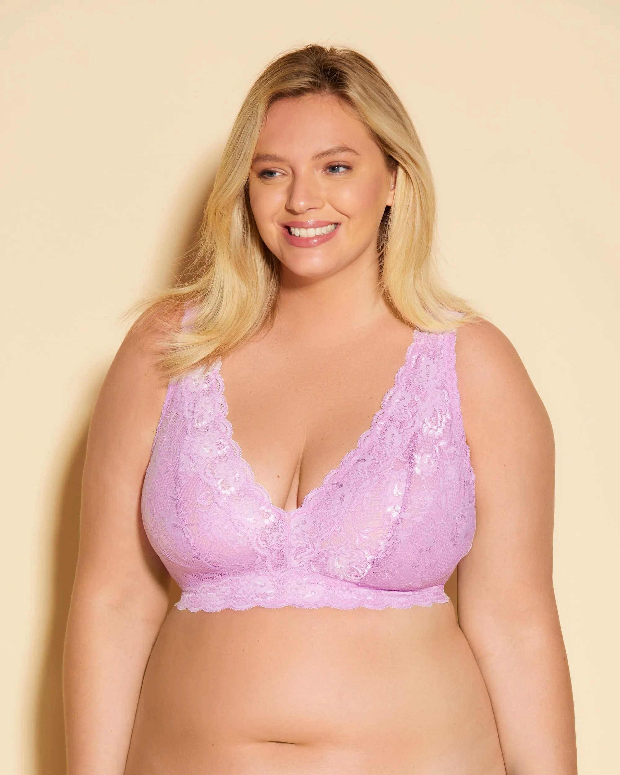 Ultra Curvy Plungie Longline Bralette