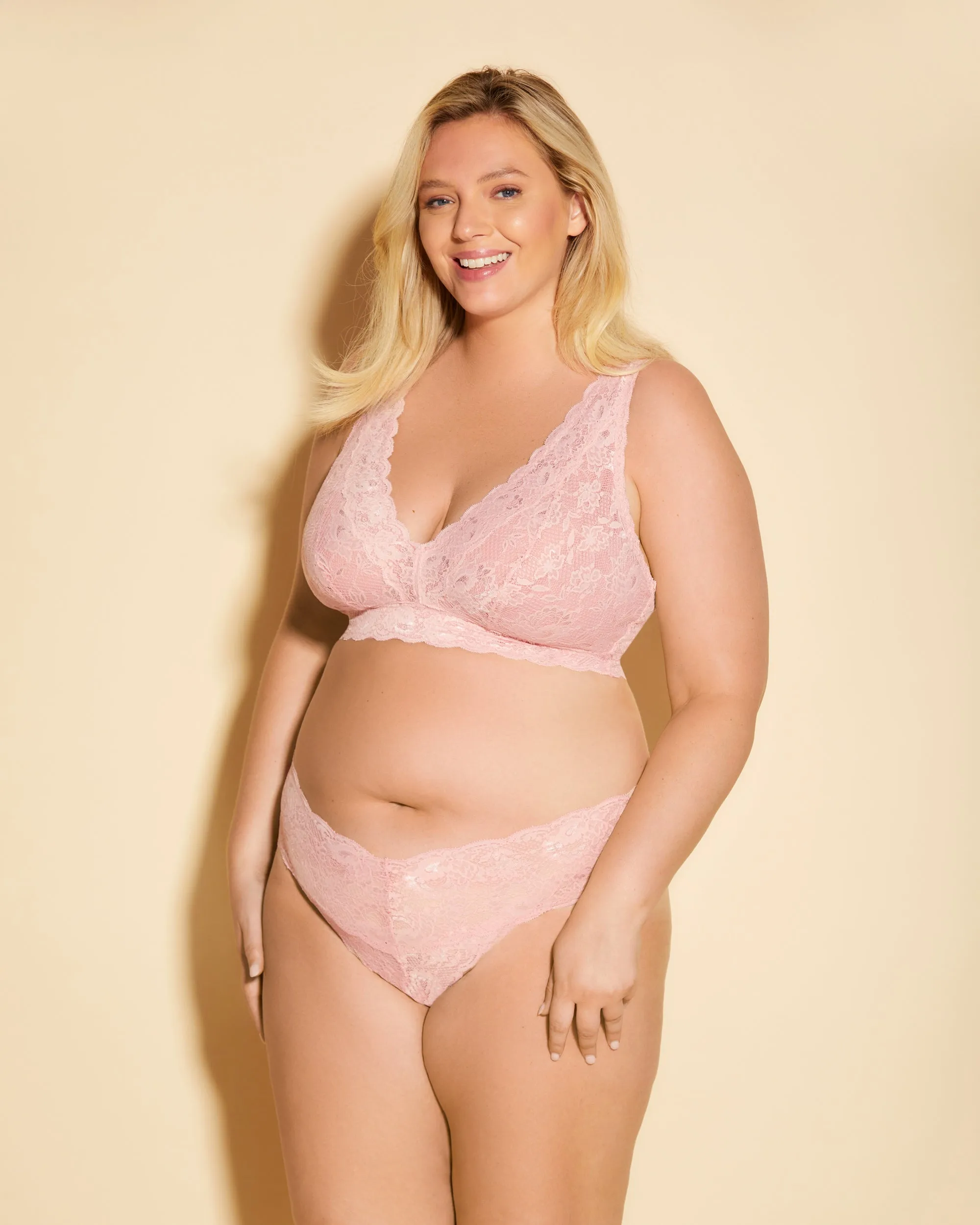 Ultra Curvy Plungie Longline Bralette