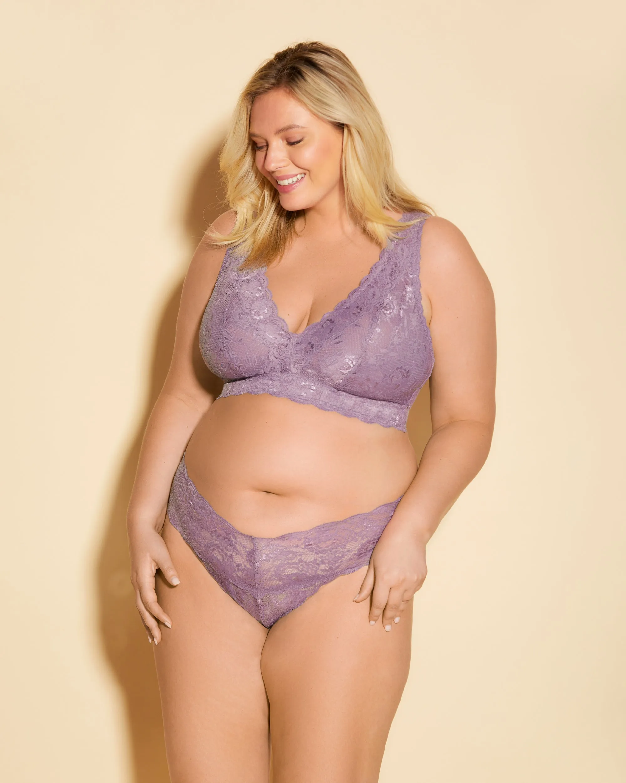 Ultra Curvy Plungie Longline Bralette